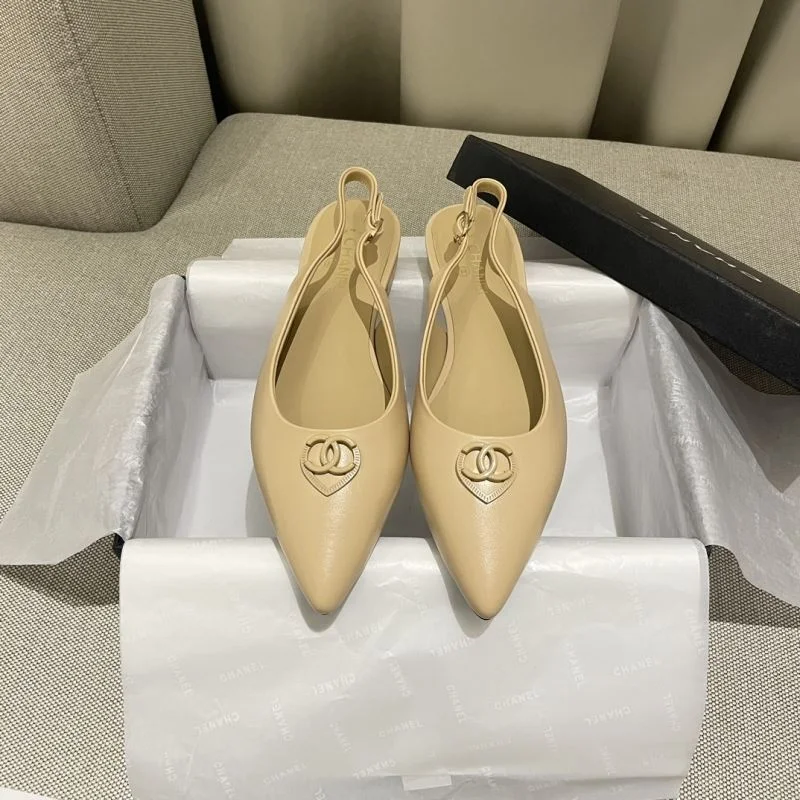 Chanel Sandals Snug 17746