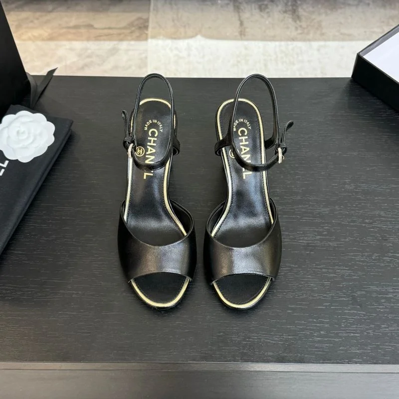 Unique Chanel Sandals 17724