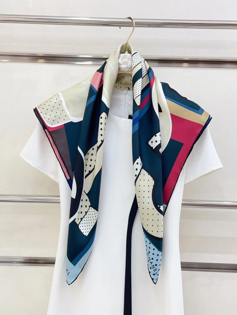 Practical Chanel Scarf 270847