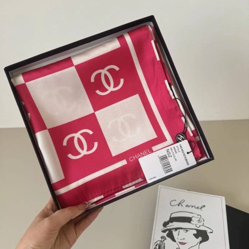 Chanel Scarf OnTrend 270812