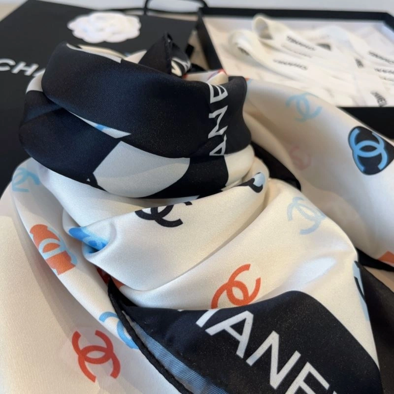 Chanel Scarf Lightweight 270789