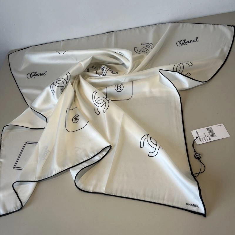Chanel Scarf ModernLook 270794