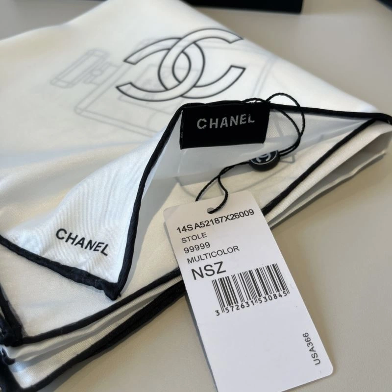 Chanel Scarf ModernLook 270794