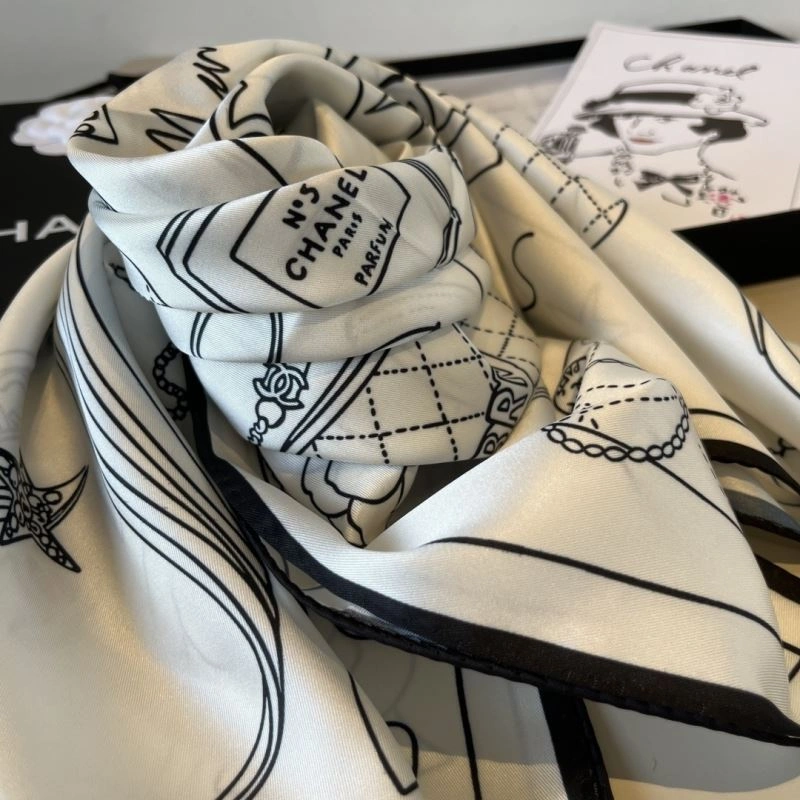 Sustainable Chanel Scarf 270777