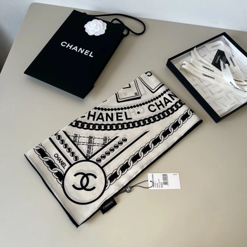 Cozy Chanel Scarf 270778