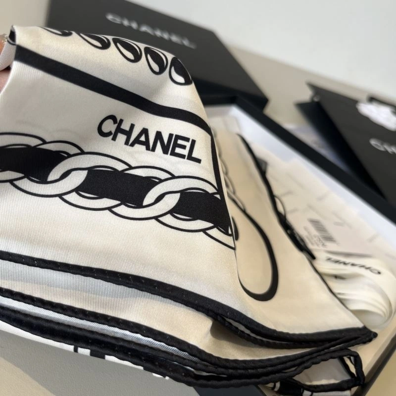 Cozy Chanel Scarf 270778