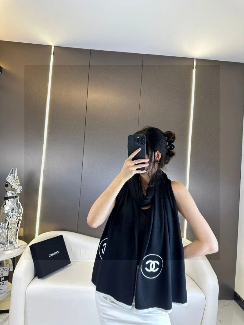 FlexibleFit Chanel Scarf 271312