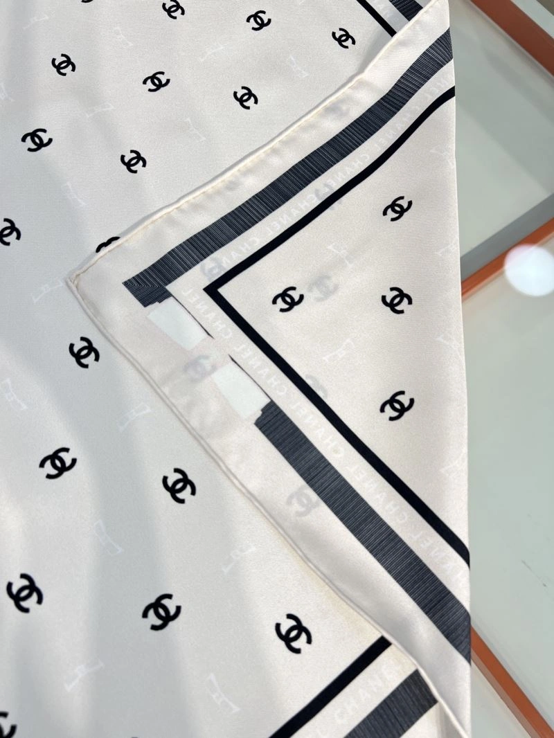 Chanel Scarf Functional 271278
