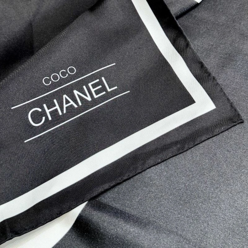 TechFriendly Chanel Scarf 271274