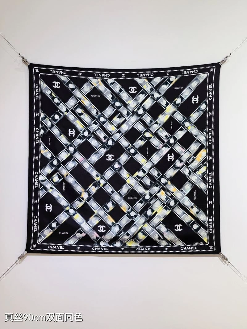 Refined Chanel Scarf 271271