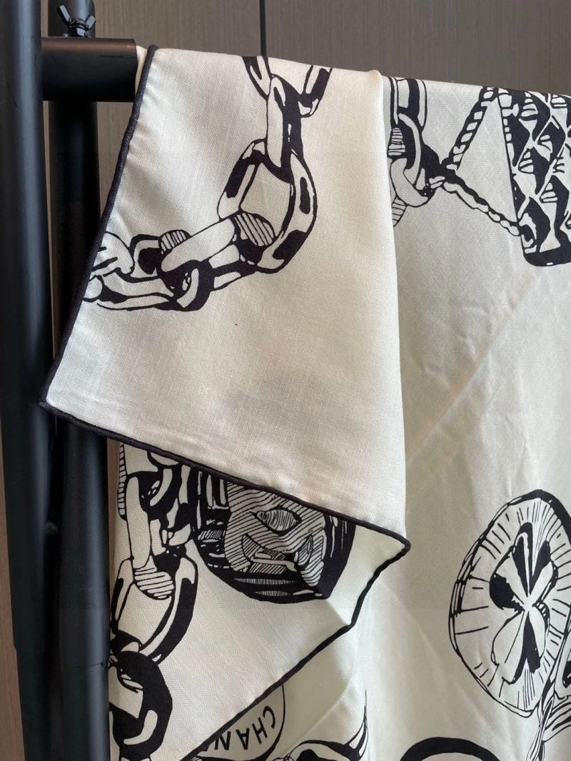 Vibrant Chanel Scarf 271242