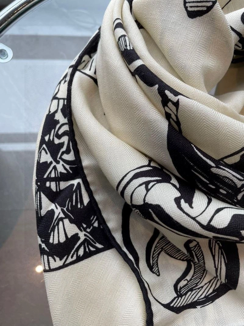Vibrant Chanel Scarf 271242