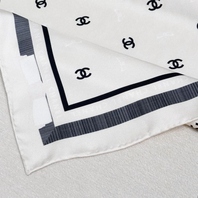 Chanel Scarf Bold 271260