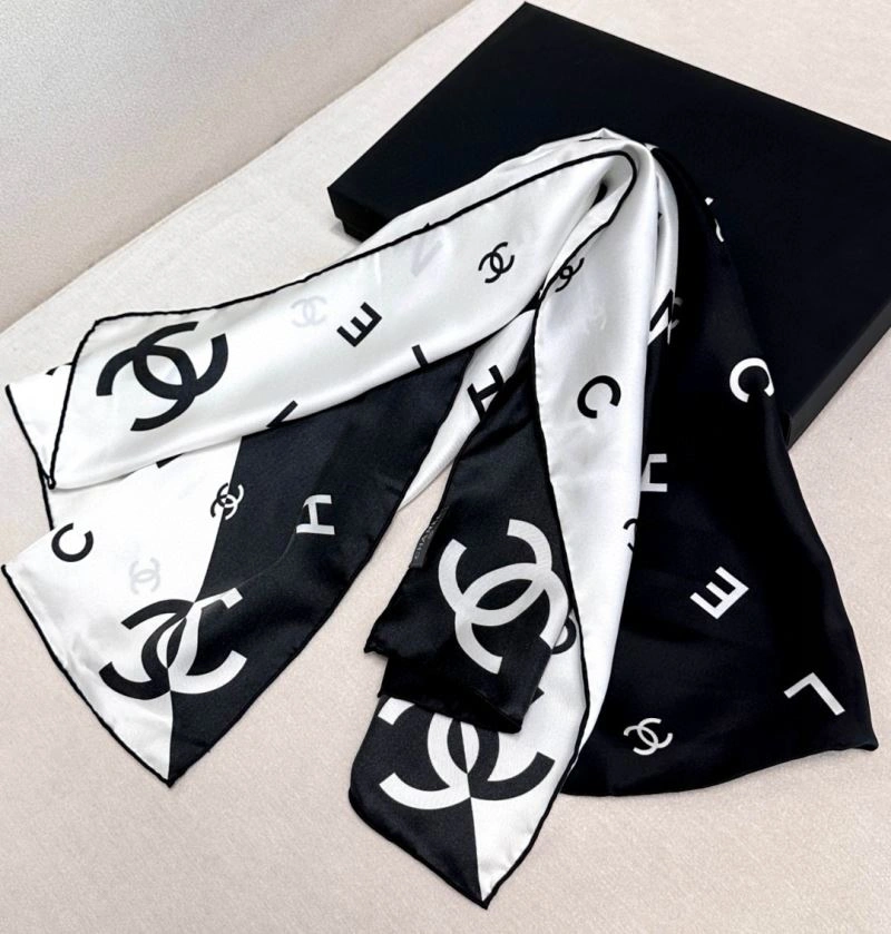 Chanel Scarf Functional 271257