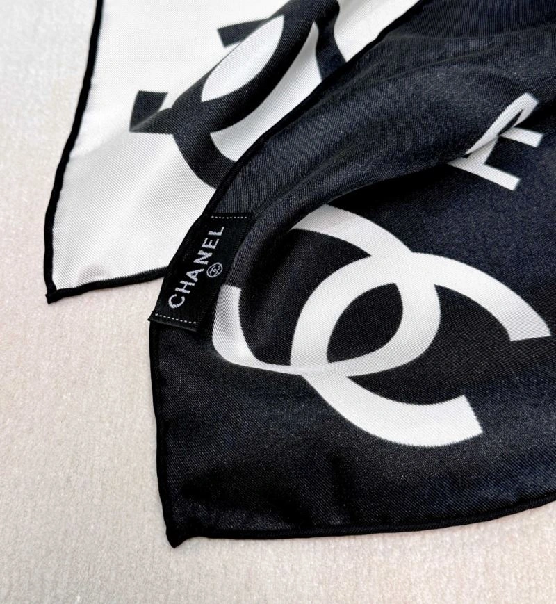 Chanel Scarf Functional 271257