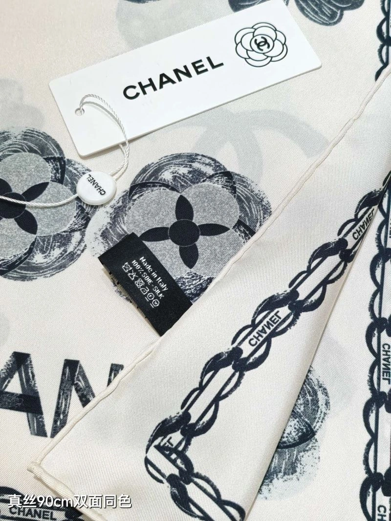 Trendsetting Chanel Scarf 271213
