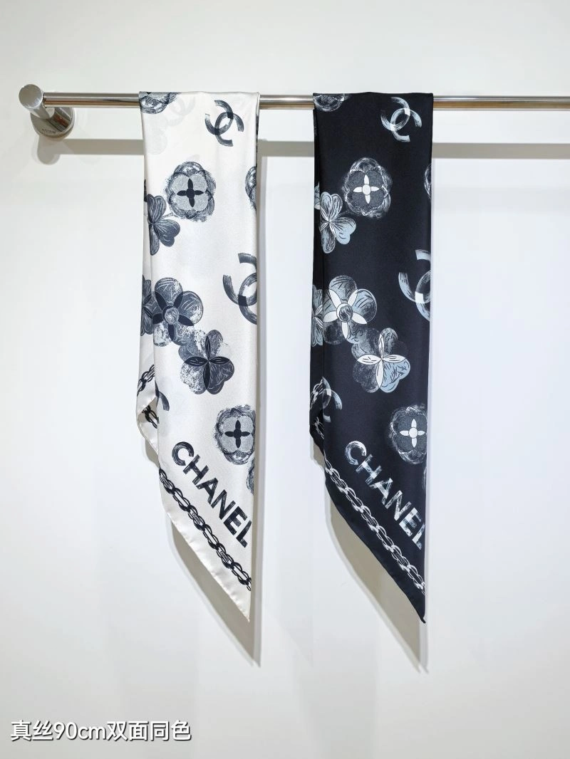 Trendsetting Chanel Scarf 271213