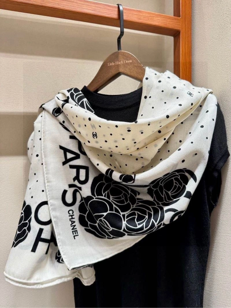 FreshLook Chanel Scarf 271208