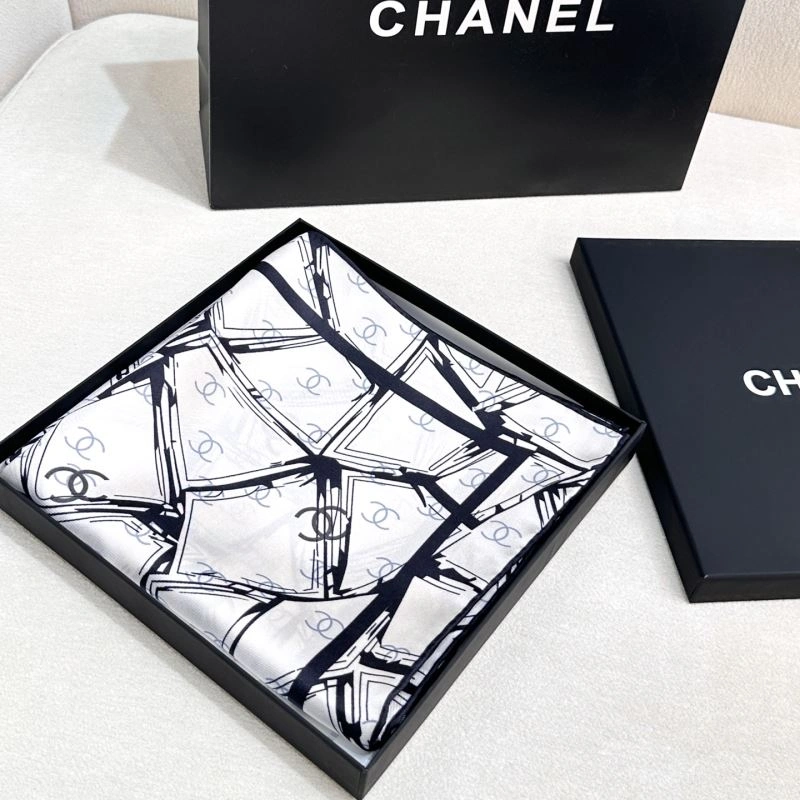 Supportive Chanel Scarf 271206
