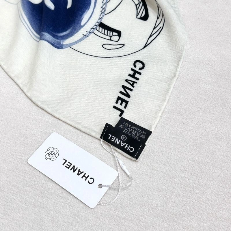 Stretchable Chanel Scarf 272007