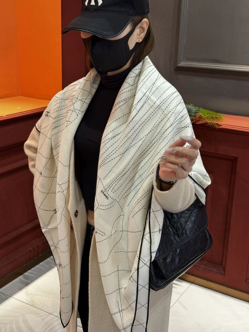 Chic Chanel Scarf 272003