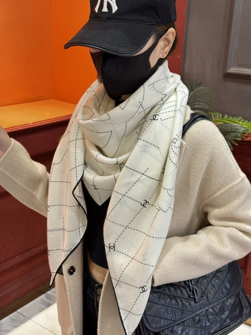 Chic Chanel Scarf 272003