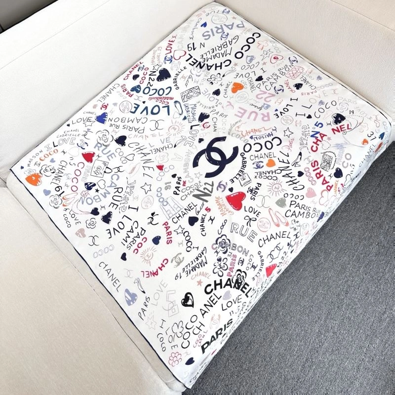 Chanel Scarf Durable 272011
