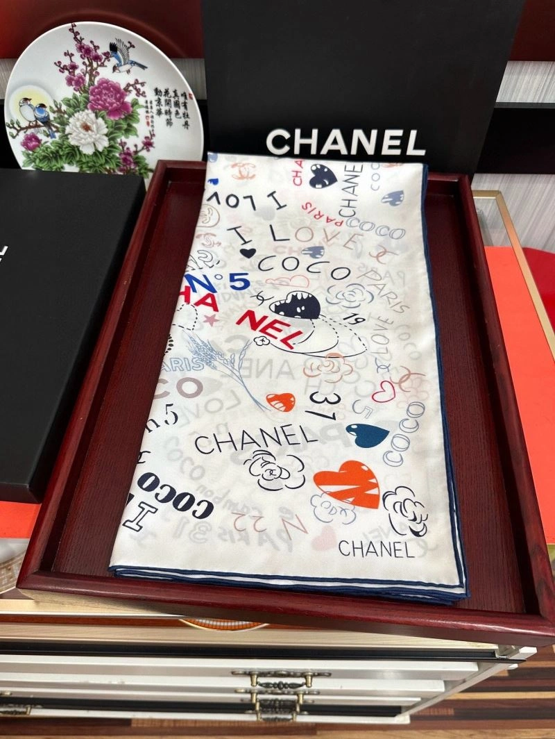 Chanel Scarf Elegant 272023