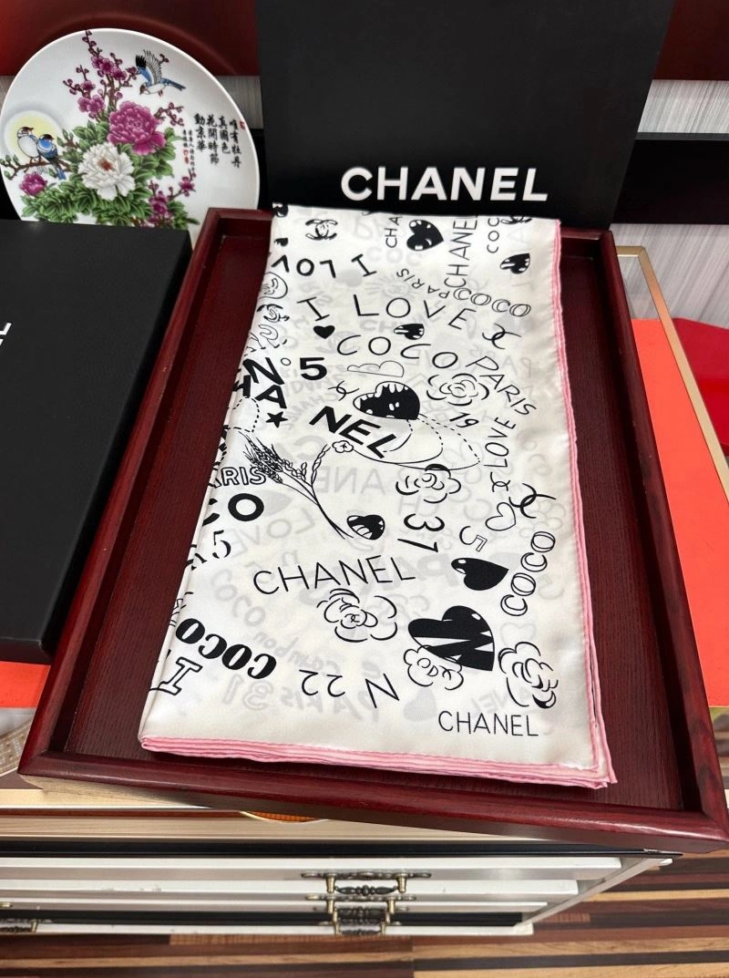 Bold Chanel Scarf 272016