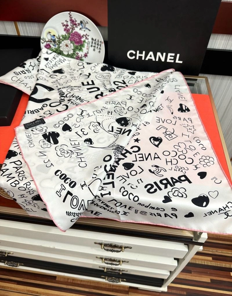 Bold Chanel Scarf 272016