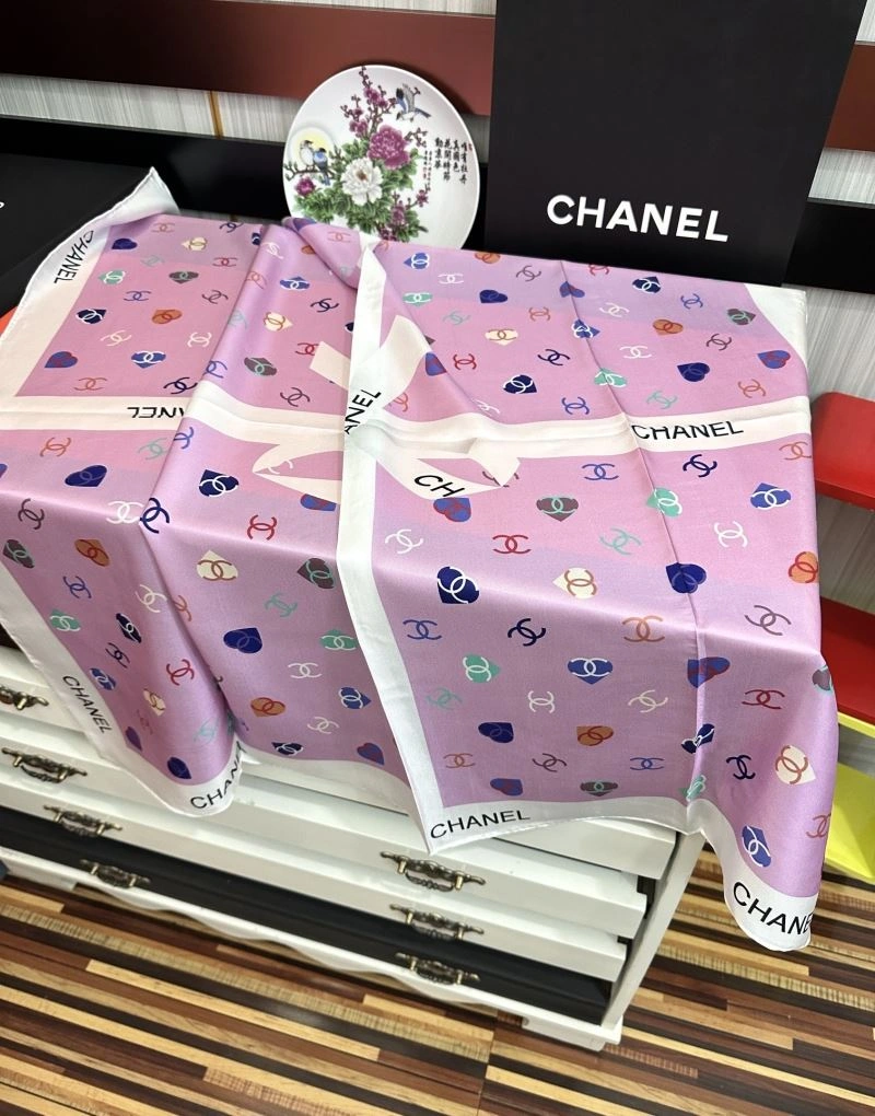 FreshLook Chanel Scarf 272008