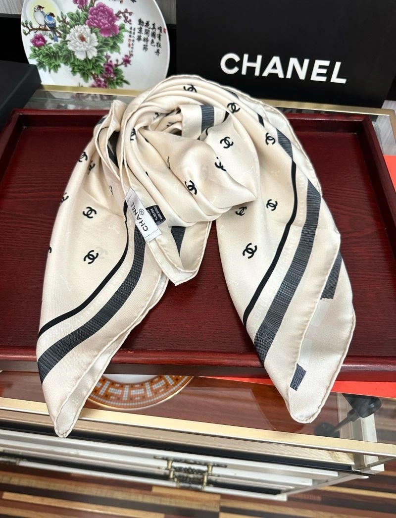 Chanel Scarf Sophisticated 271994