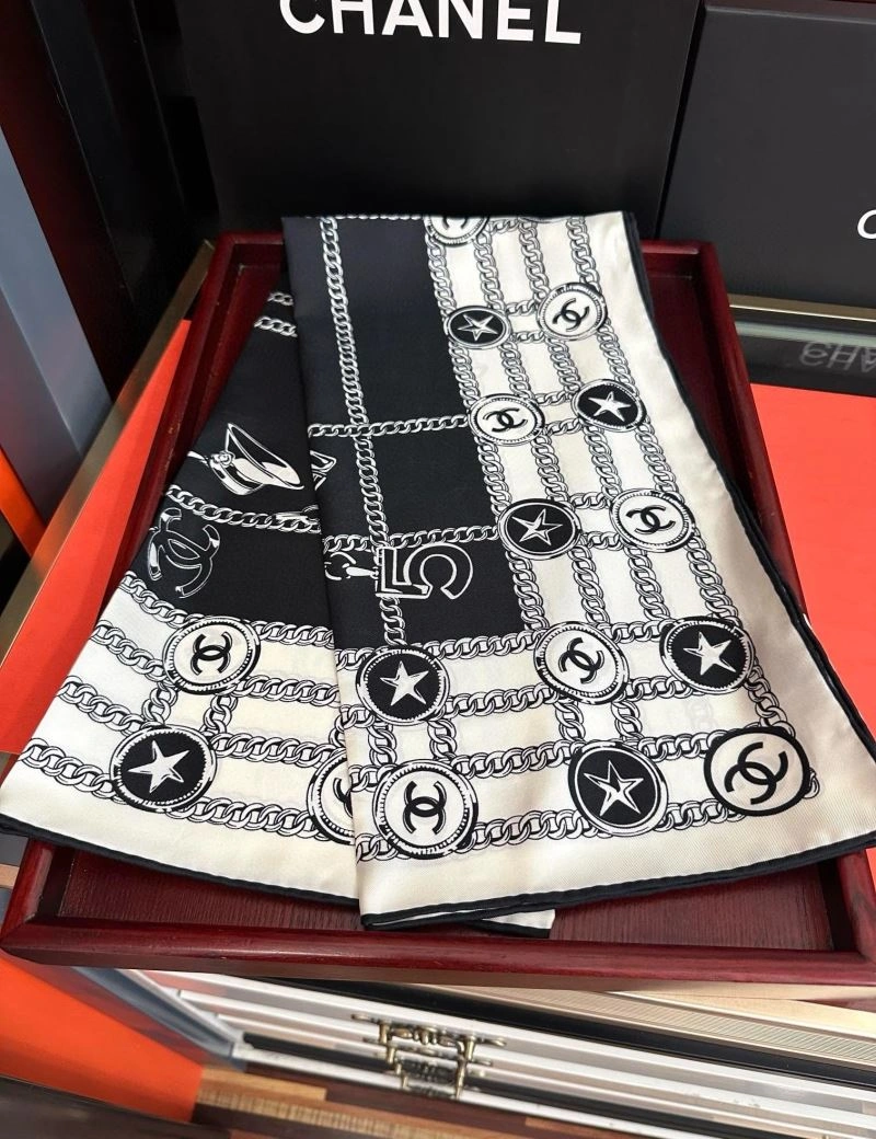 Chanel Scarf TechFriendly 271997