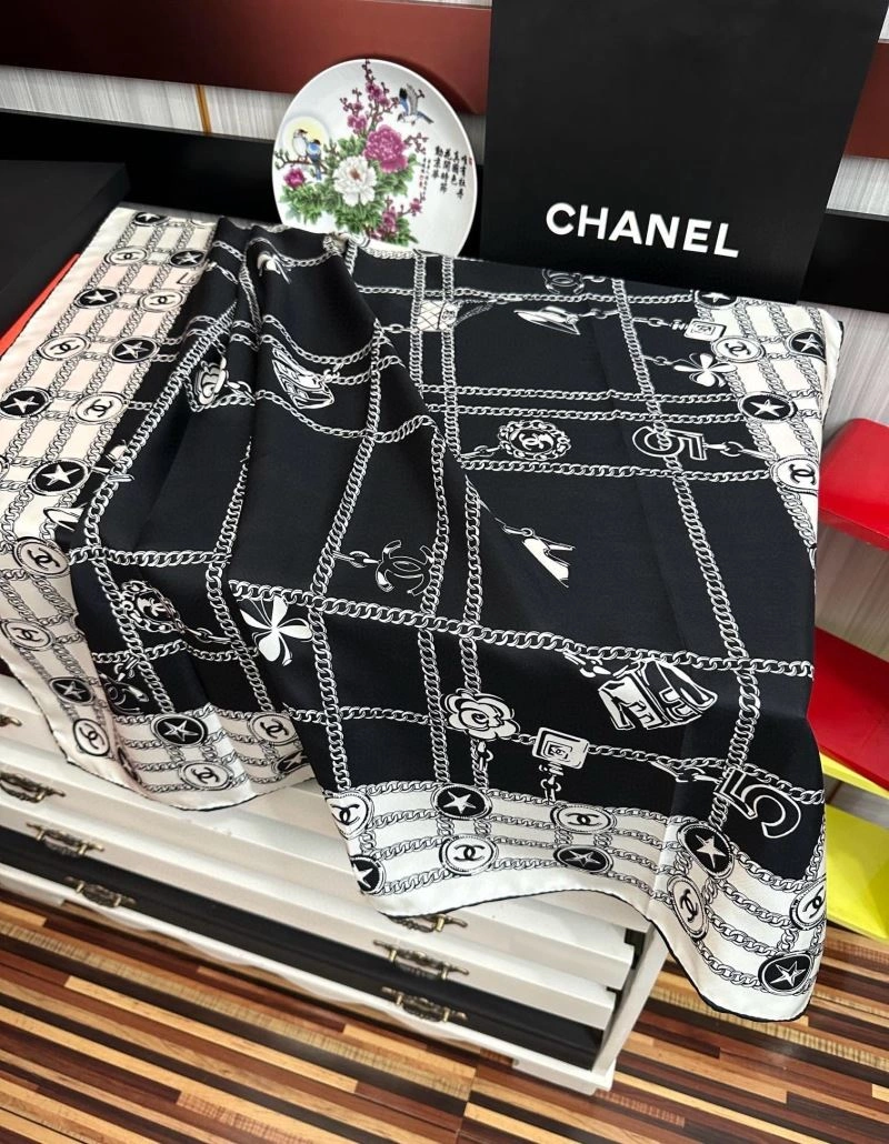 Chanel Scarf TechFriendly 271997