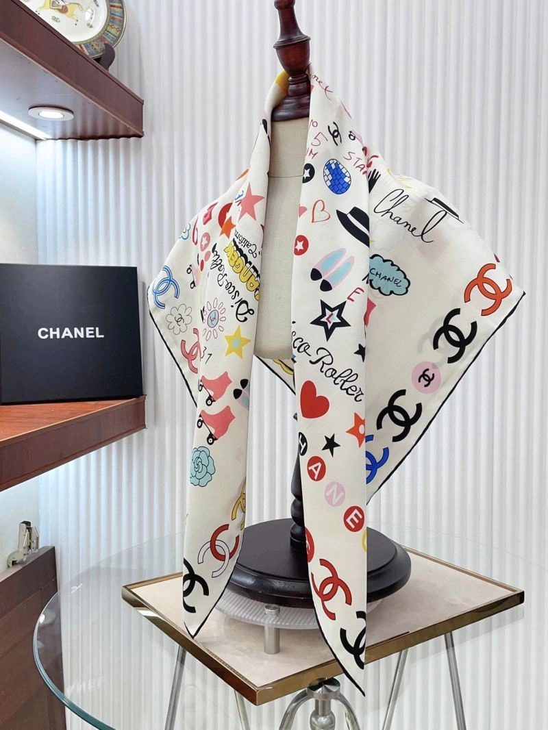 Chanel Scarf MoistureWicking 272019