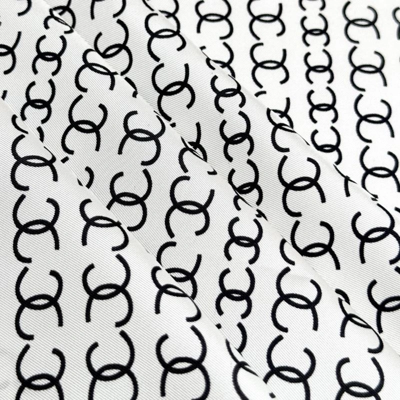Chanel Scarf Snug 271988