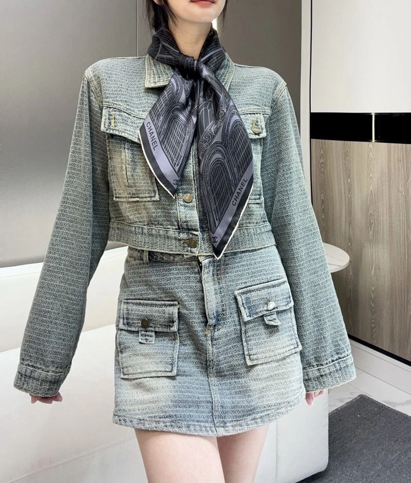Functional Chanel Scarf 271960