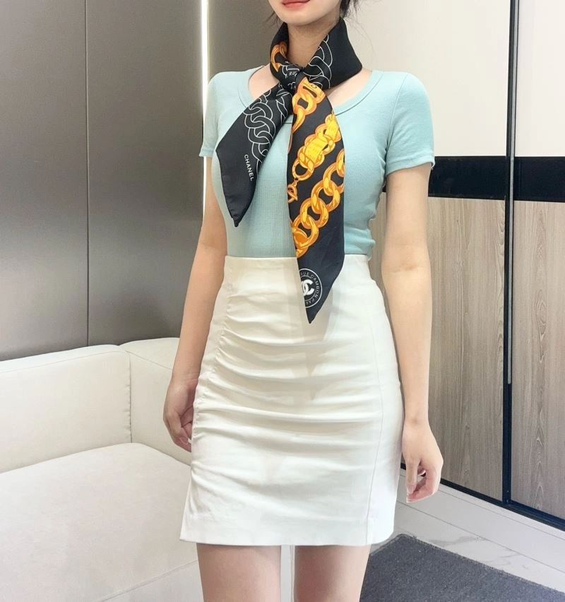 Chanel Scarf Packable 271962