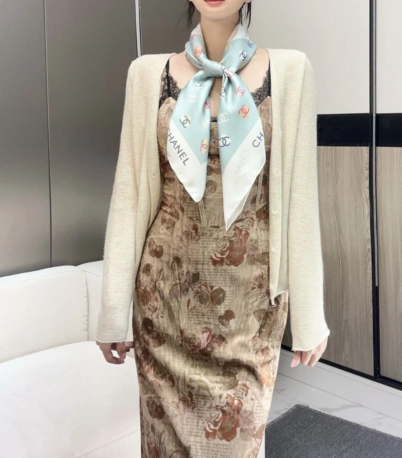 Chanel Scarf UrbanChic 271977