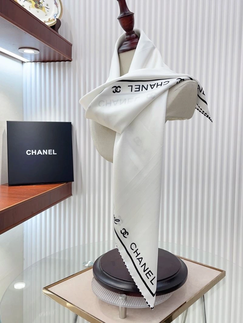 Chanel Scarf Youthful 271945