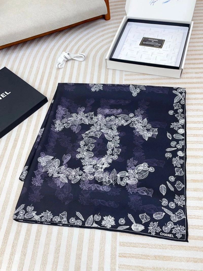 Versatile Chanel Scarf 271926