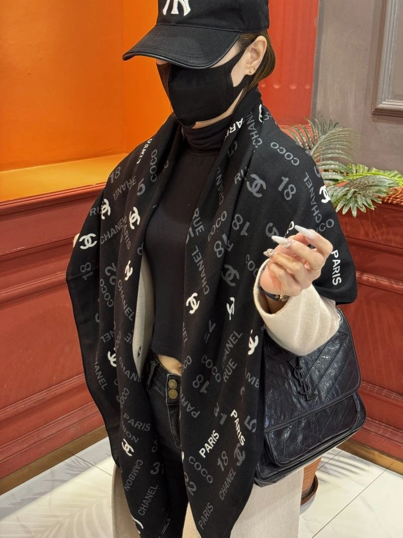 FlexibleFit Chanel Scarf 271923