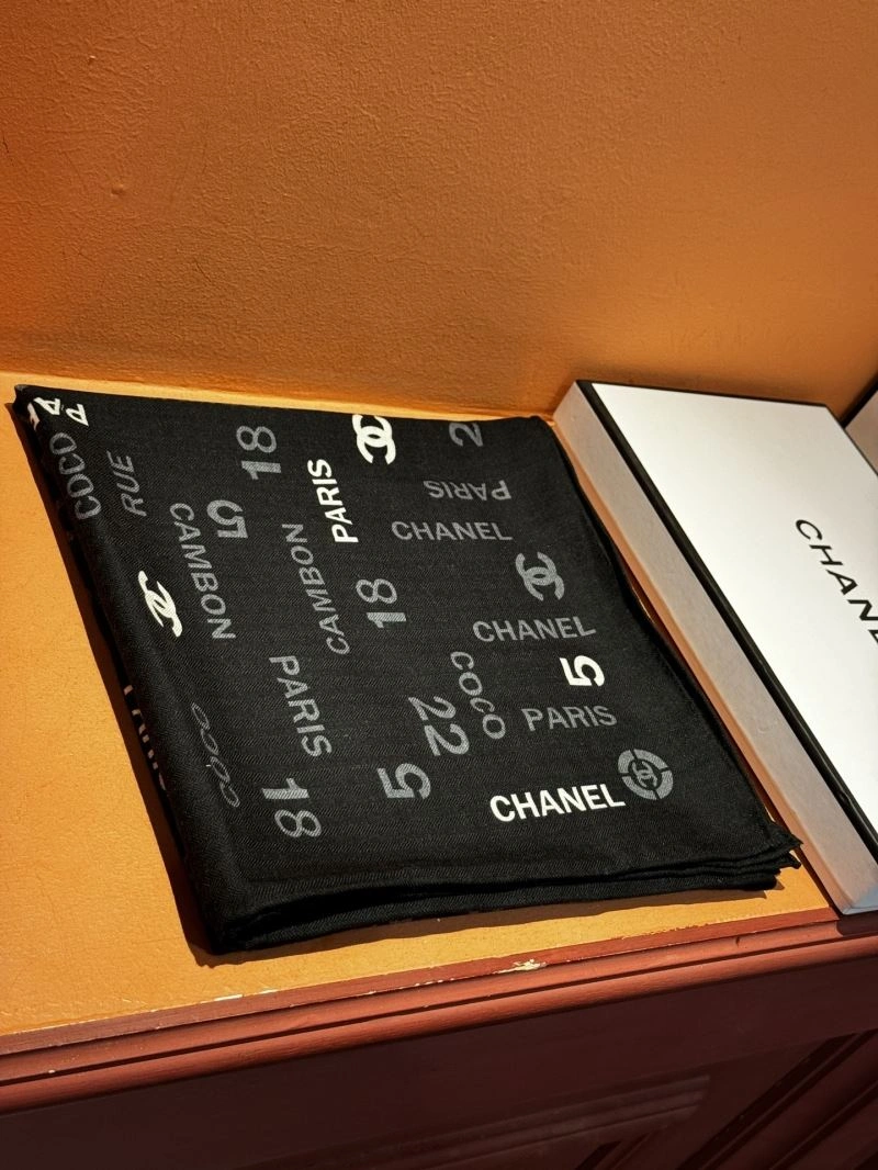 FlexibleFit Chanel Scarf 271923