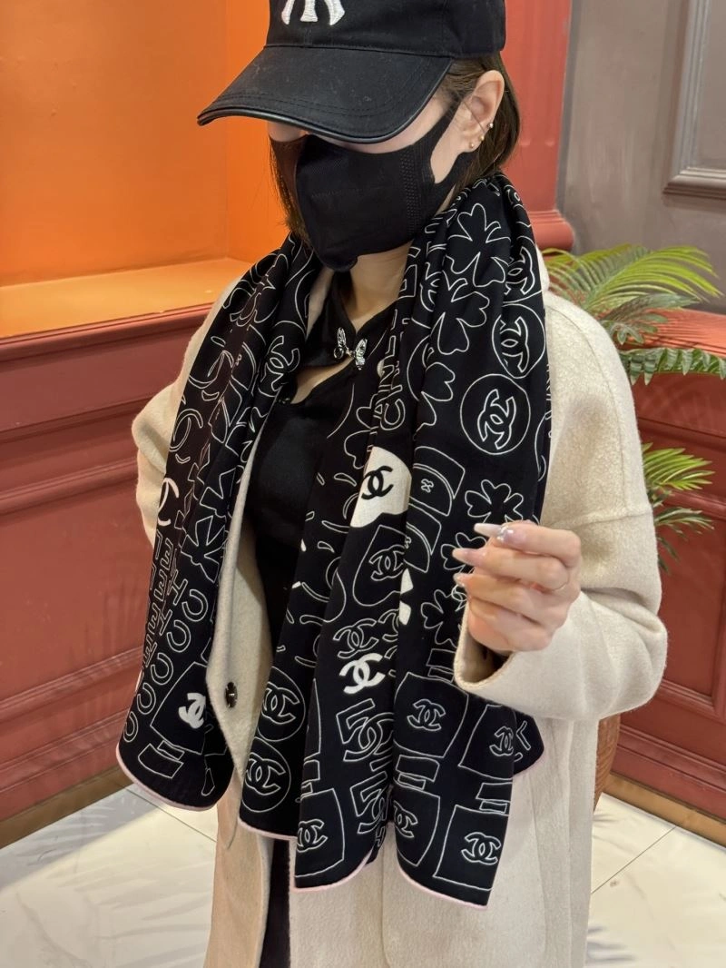 Functional Chanel Scarf 271915