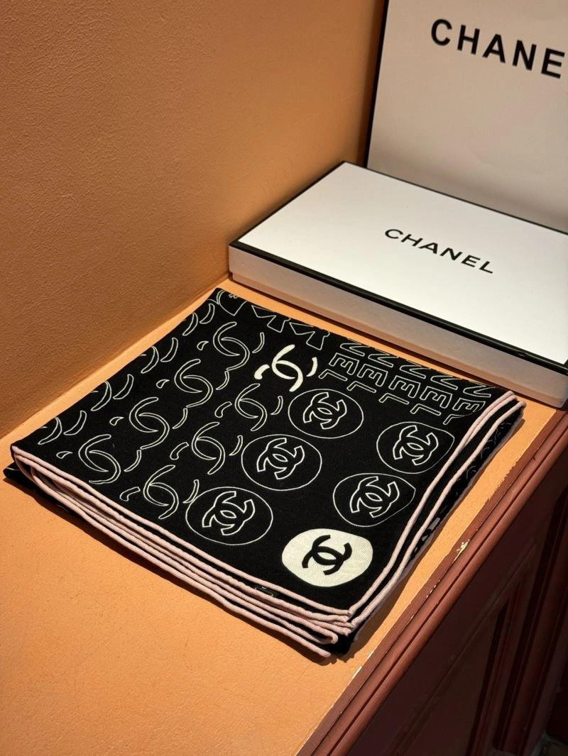 Functional Chanel Scarf 271915