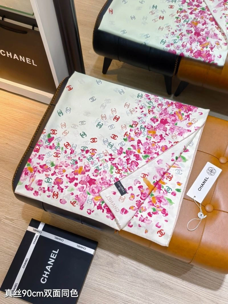 Modern Chanel Scarf 271925