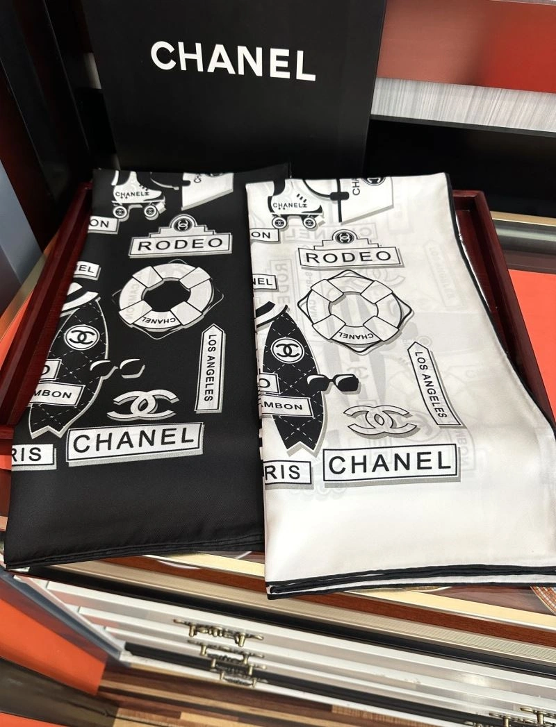 Effortless Chanel Scarf 271912