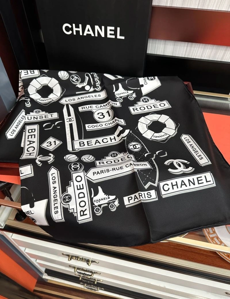 Effortless Chanel Scarf 271912