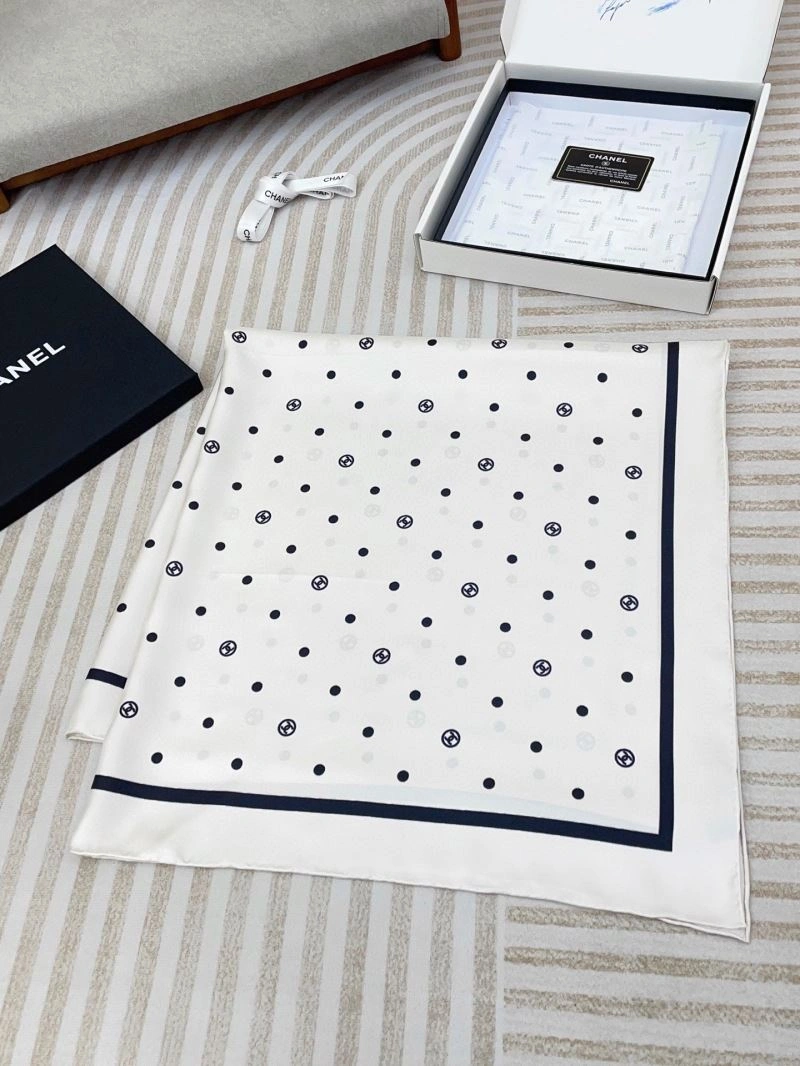 Unique Chanel Scarf 271893