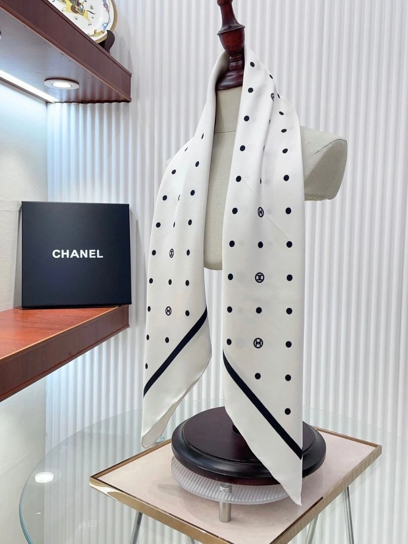 Unique Chanel Scarf 271893